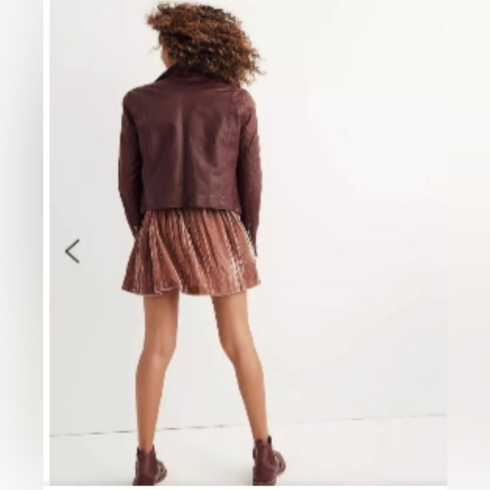 NWT Madewell Crushed Velvet Mini Skirt 🎀 - Picture 3 of 3